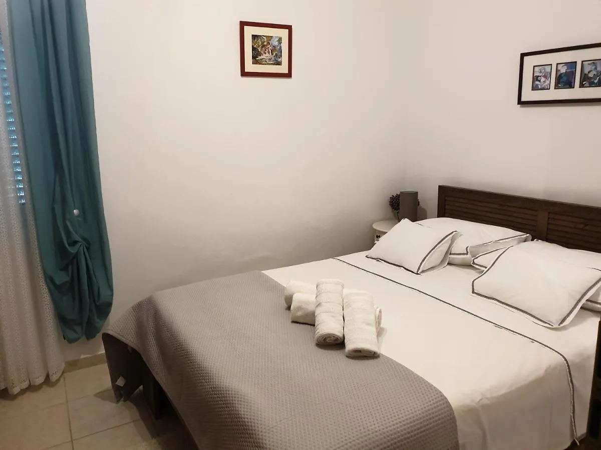 Guest house Lemon Tree Hotel Seget Donji