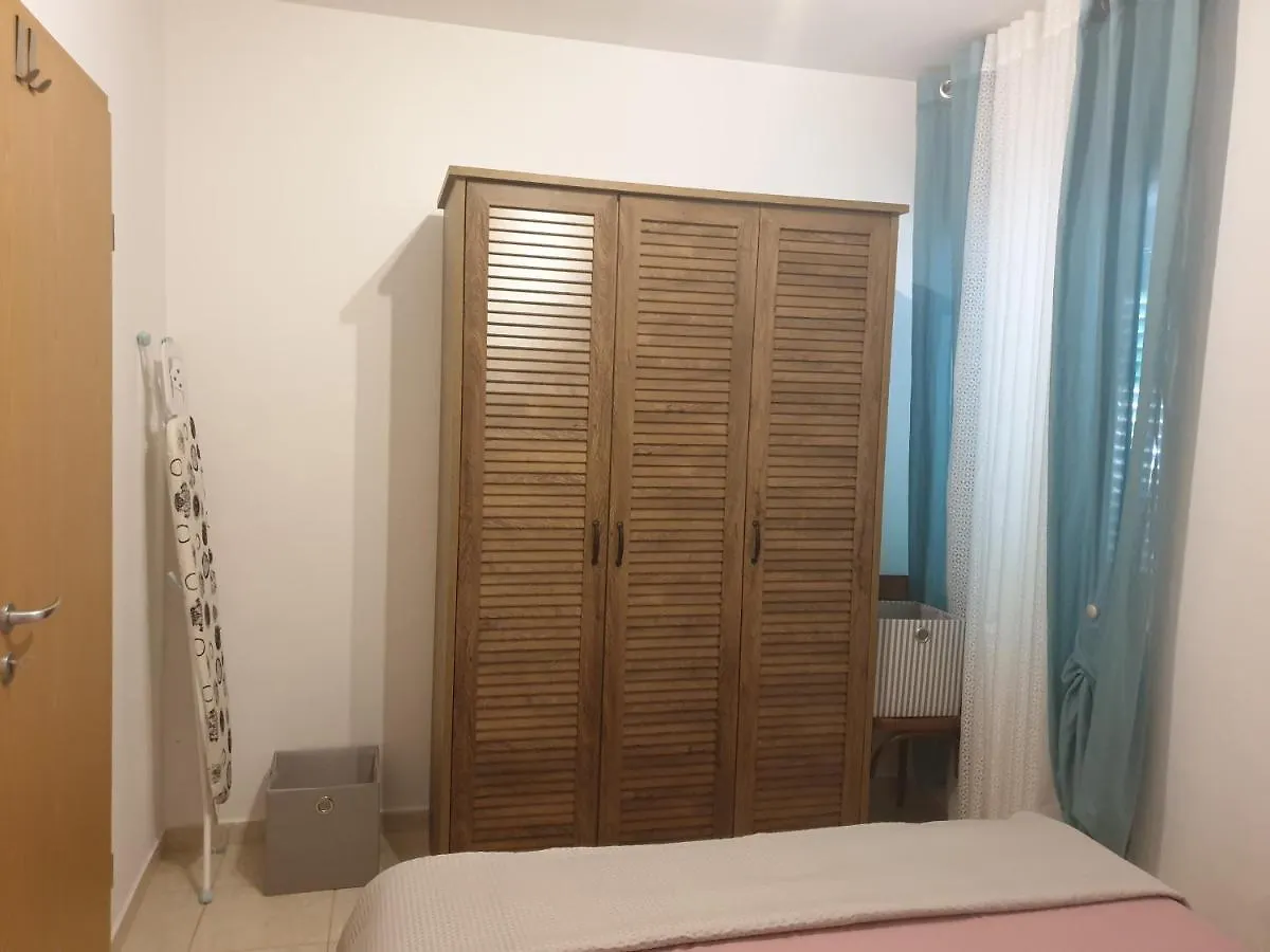 Lemon Tree Hotel Seget Donji Guest house